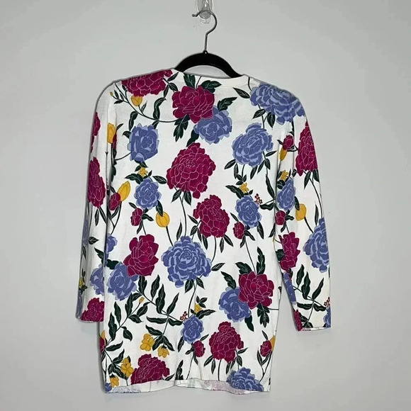Merona Women's Cardigan Sweater Size M Floral Stretch Knit 3/4 Sleeve Colorful - Picture 9 of 10